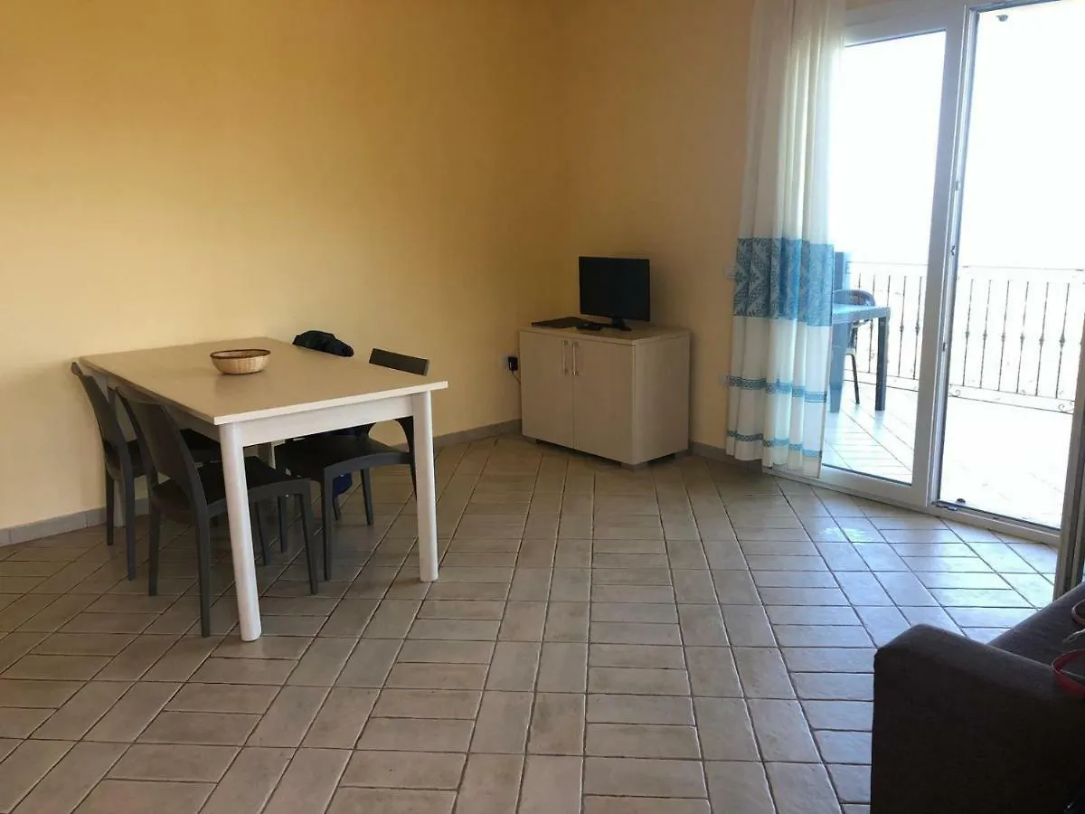Residence La Frisaia Trinità dʼAgultu 0*,